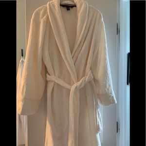Tommy Hilfiger fleece bathrobe